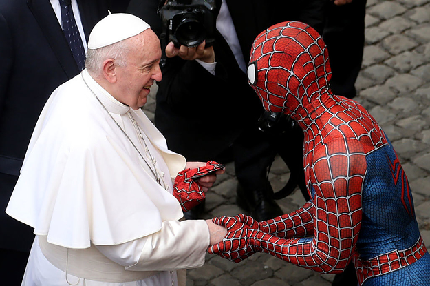 Spider-Man Paid A Visit To The Vatican And Gifted The Pope His Own Special Mask